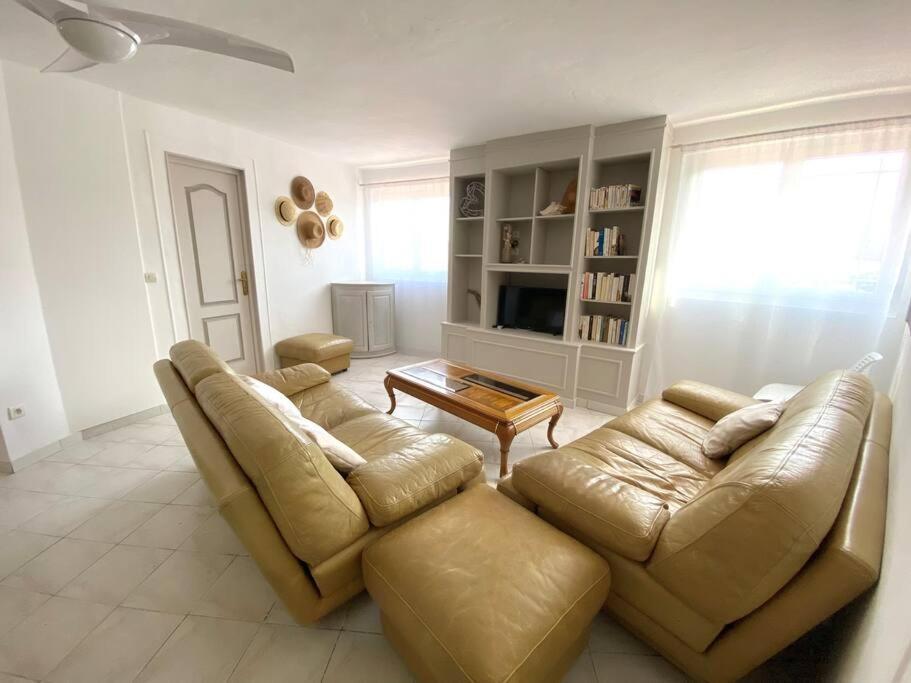 A Louer Haut De Villa 4 Pieces A Sainte-Maxime Golfe De St-Tropez Exterior foto