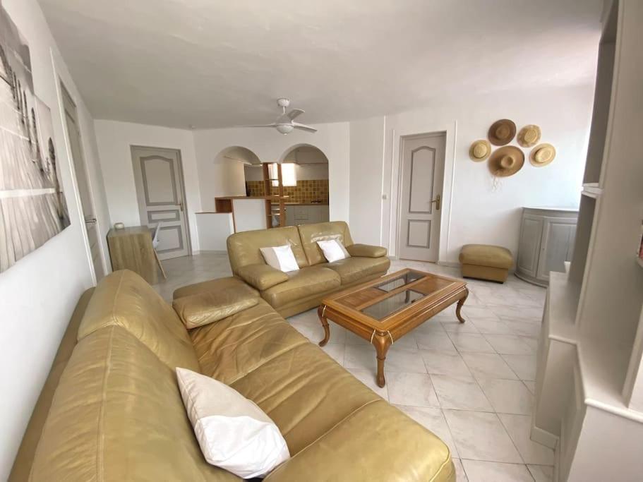 A Louer Haut De Villa 4 Pieces A Sainte-Maxime Golfe De St-Tropez Exterior foto